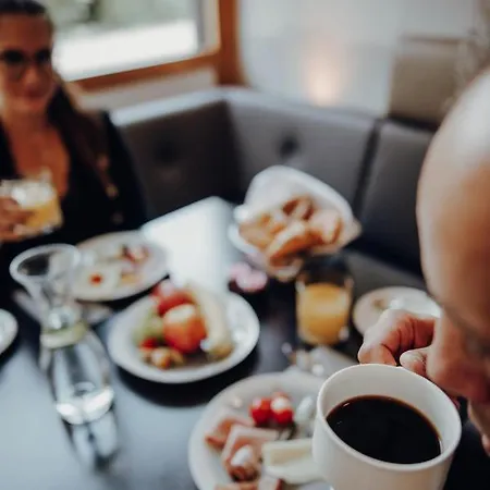 ホテル Parkhotel Brunauer