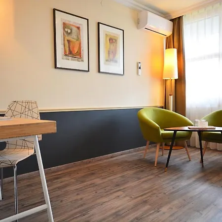 ホテル Parkhotel Brunauer 4*