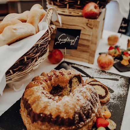 ホテル Parkhotel Brunauer