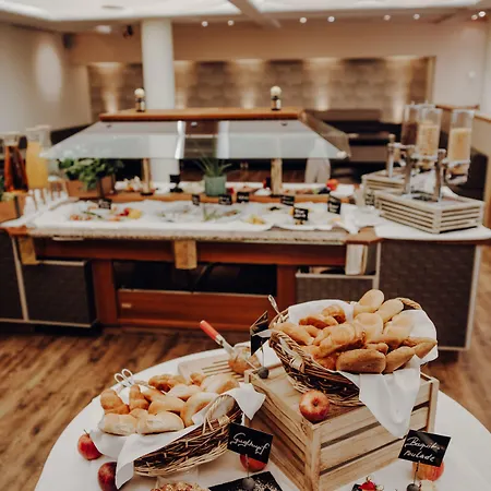 ホテル Parkhotel Brunauer