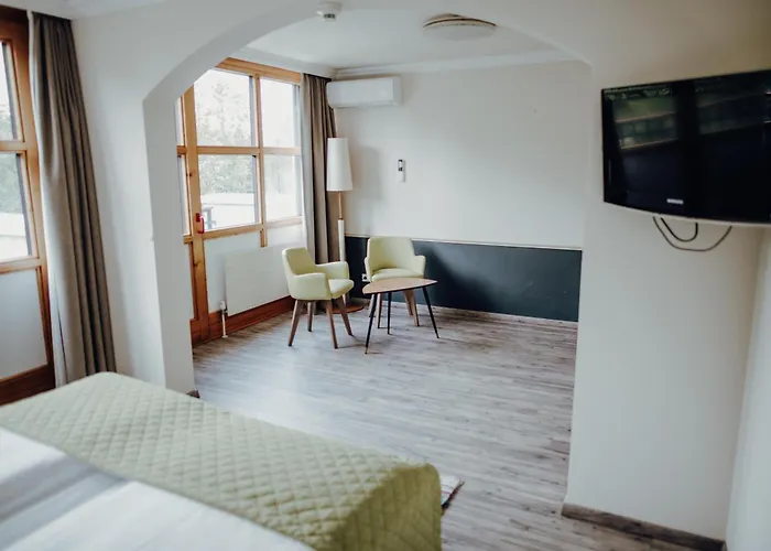 Отель Parkhotel Brunauer